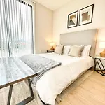 3 Bedroom Penthouse In Downtown!